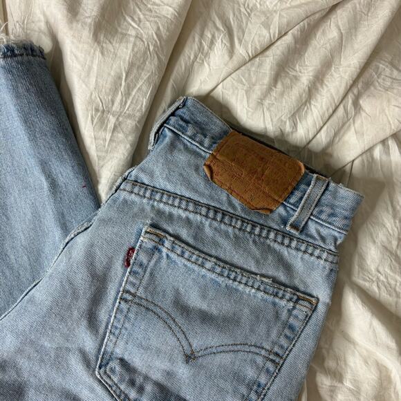 Levi’s 505 Jeans - Picture 2 of 6